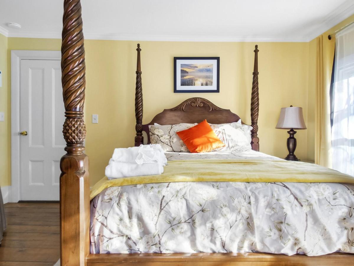 The Thistle Inn ブースベイハーバー エクステリア 写真